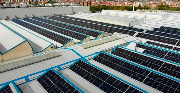 Edison Next ejecuta un doble proyecto fotovoltaico en las fábricas de IVECO en Madrid y Valladolid