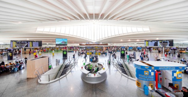 AENA confía a Edison Next para la instalación del nuevo alumbrado LED eficiente en los aeropuertos de Bilbao y Son Bonet