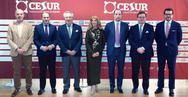 Los empresarios hacen un llamamiento a la colaboración entre entidades públicas y privadas para mejorar la eficiencia energética