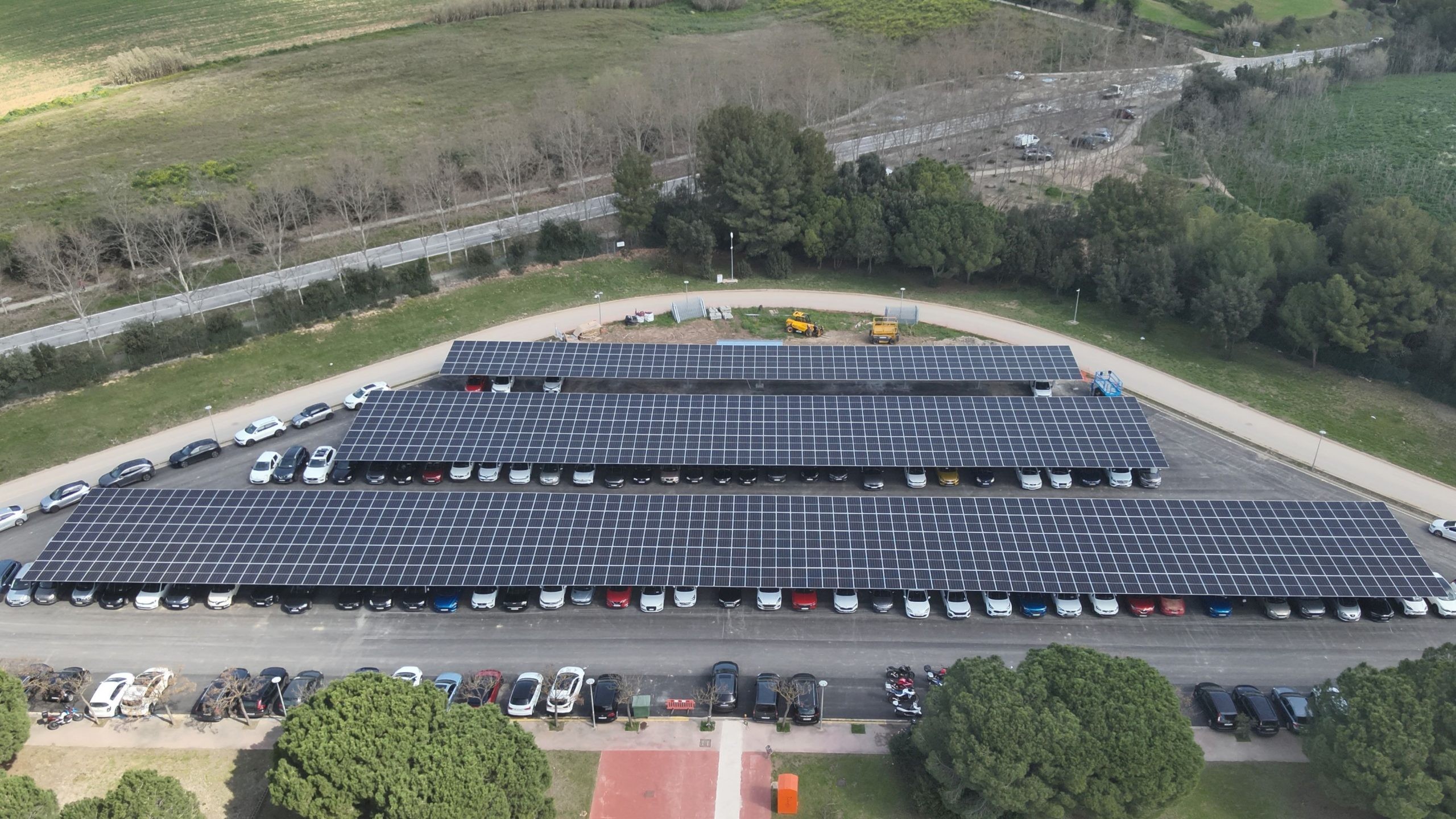 Edison Next completes the first phase of the solar project at Alstom's industrial center in Barcelona.