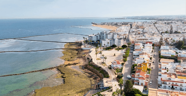 Edison Next iluminará la Pista de Montijo en Chipiona con un sistema de alumbrado solar fotovoltaico LED