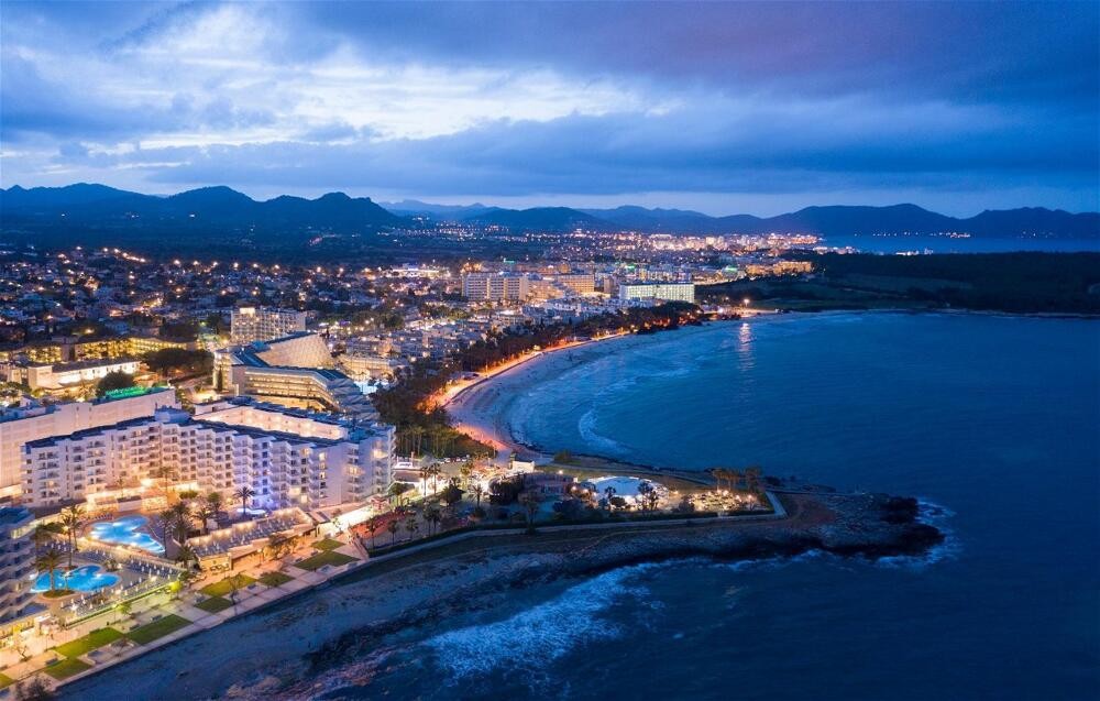 Edison Next boosts the energy efficiency of public lighting in s'Illot and Sa Coma.